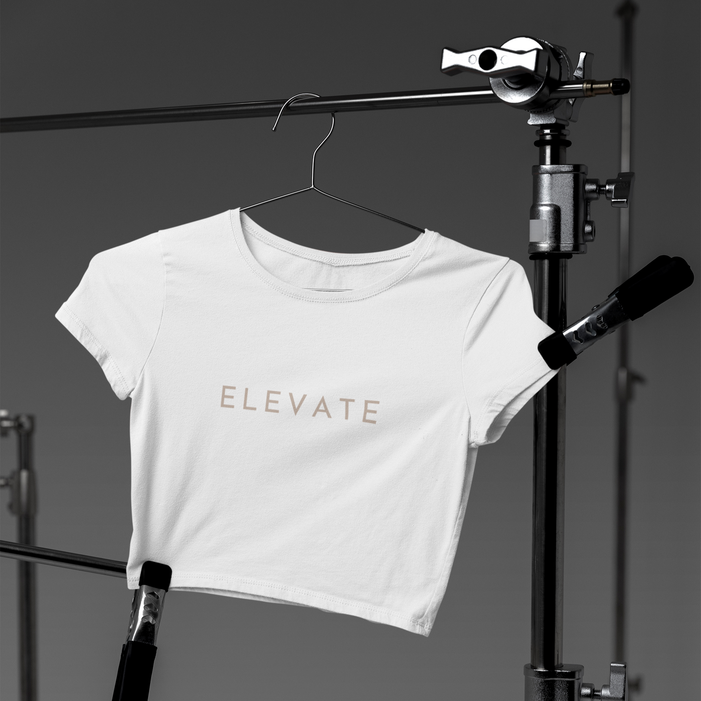 ELEVATE CROP TEE