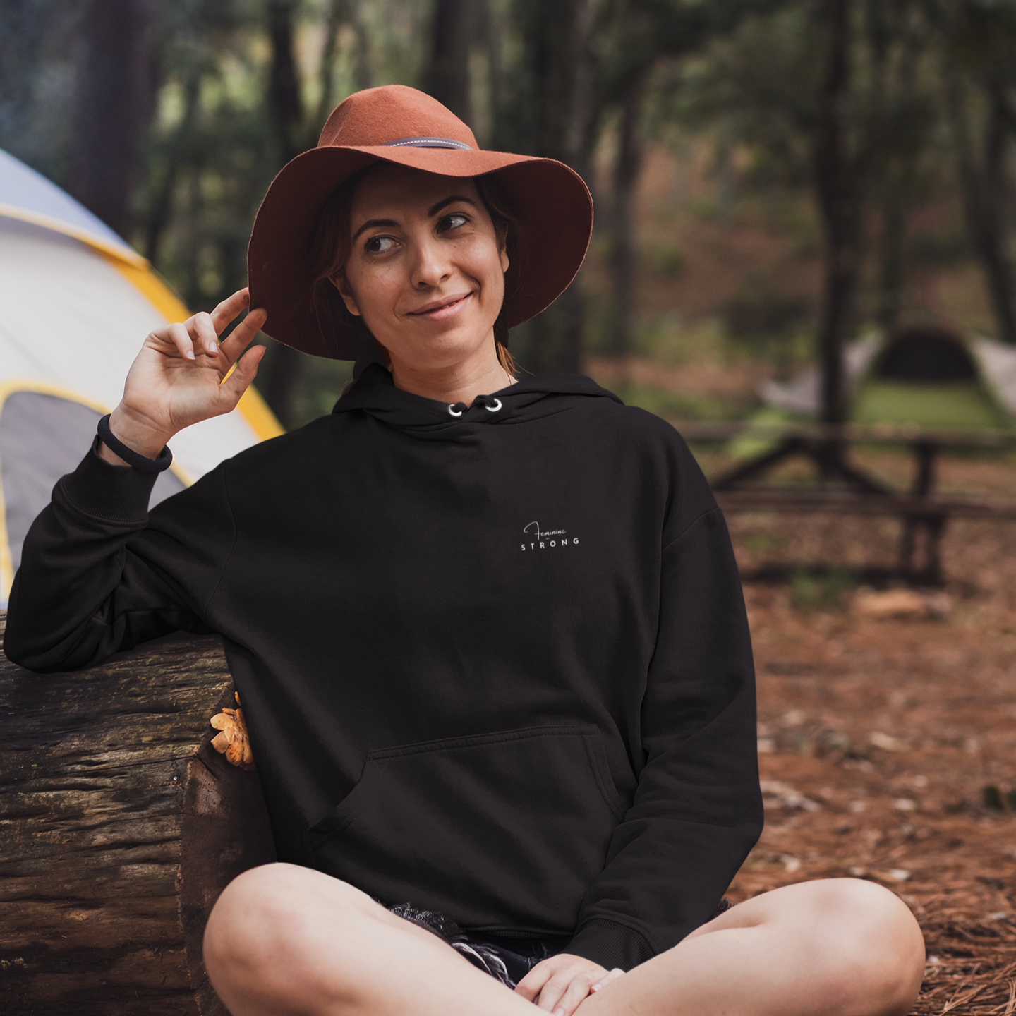 FLEECE HOODIE