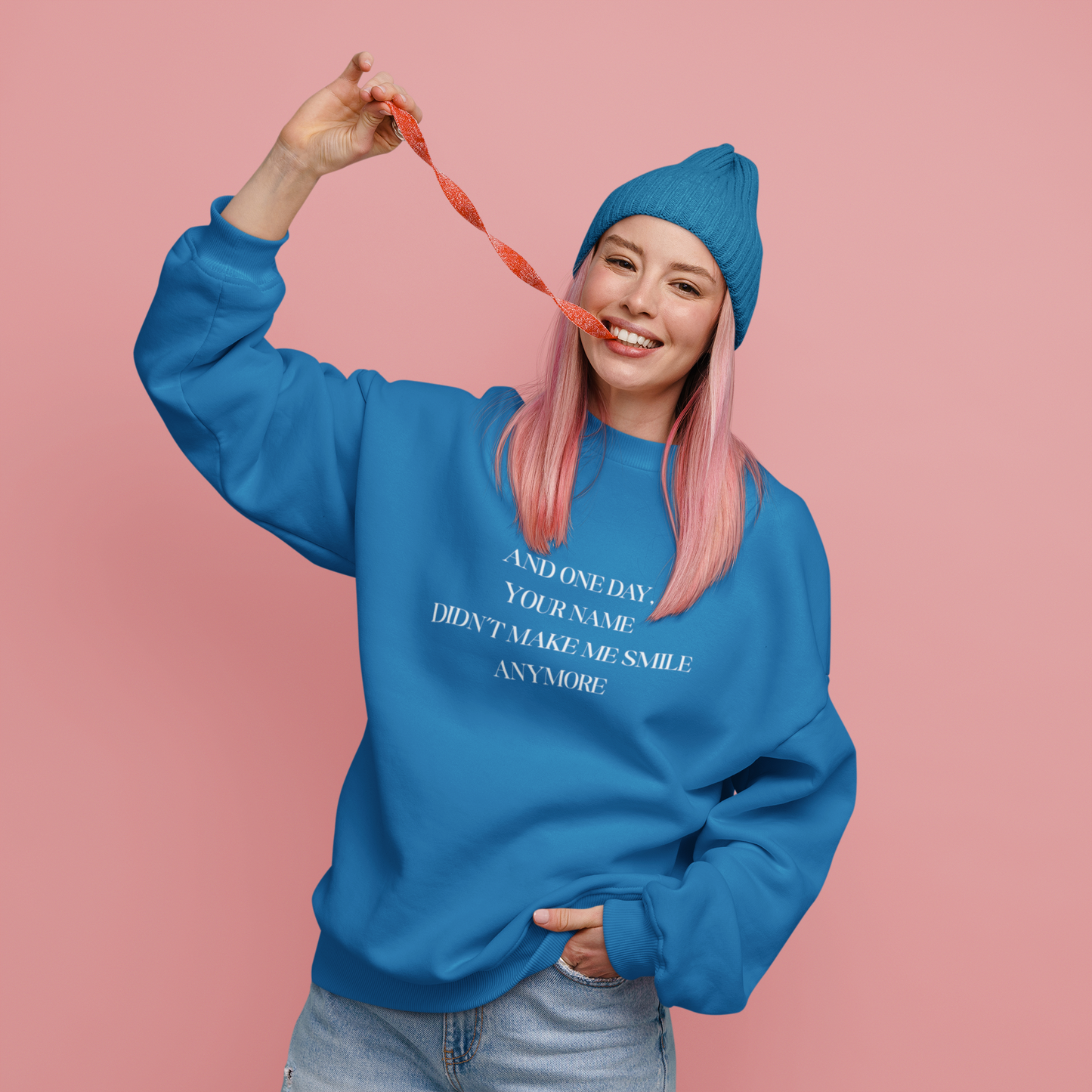 SWEATSHIRT