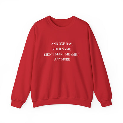 SWEATSHIRT