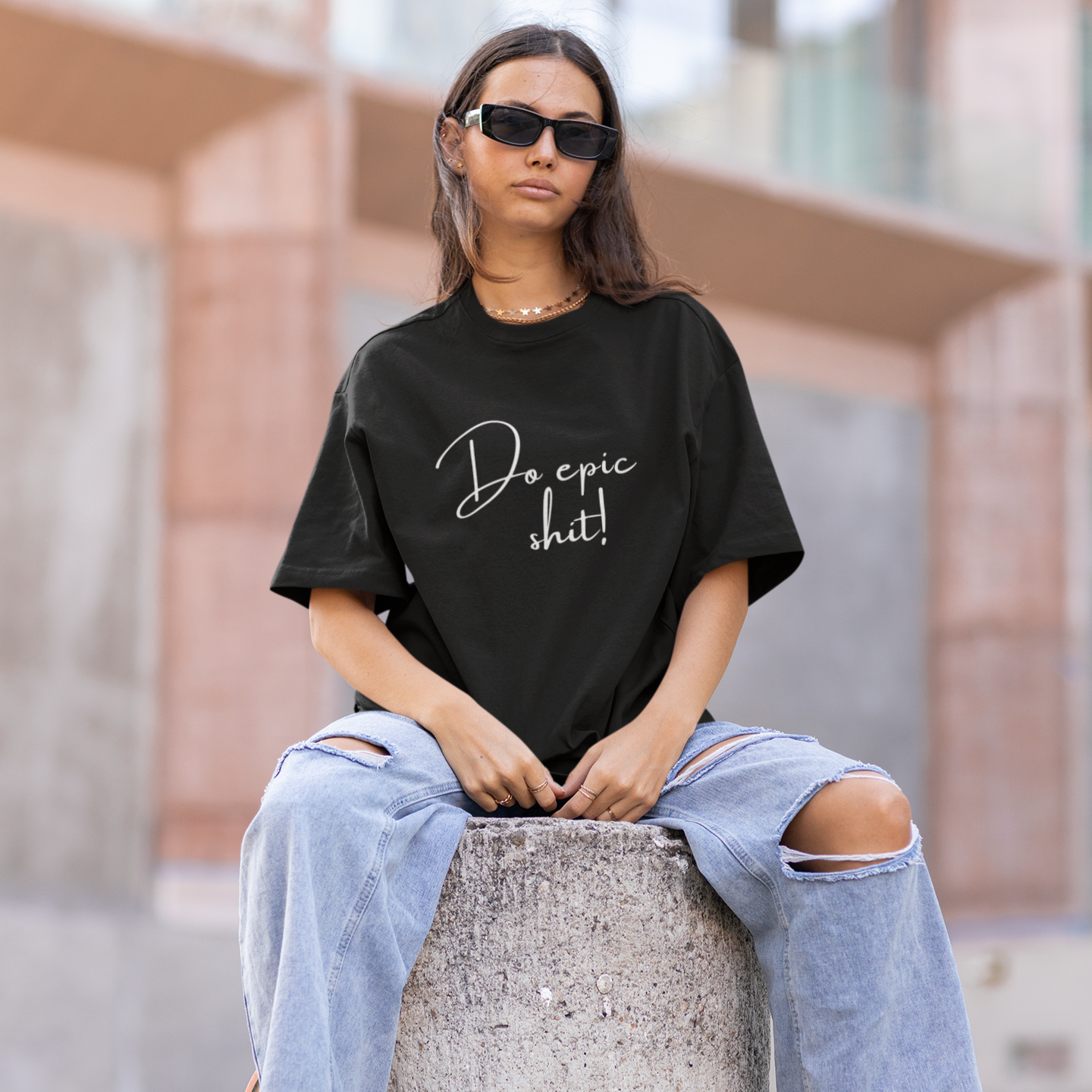 OVERSIZED TEE